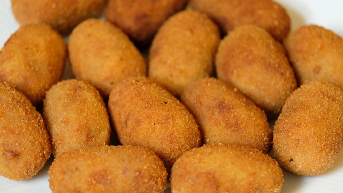 Il trucco infallibile per non far aprire i crocché di patate durante la frittura article-post