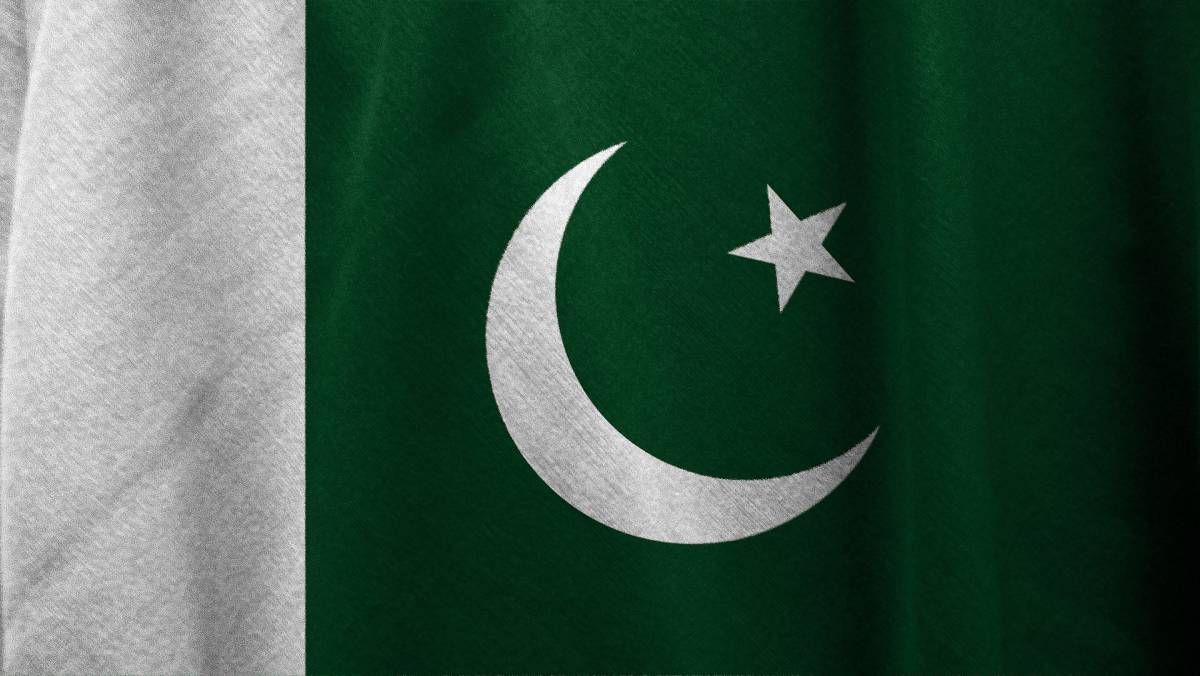 Pakistan, continuano gli scontri tra polizia e manifestanti del partito di Imra Khan article-post