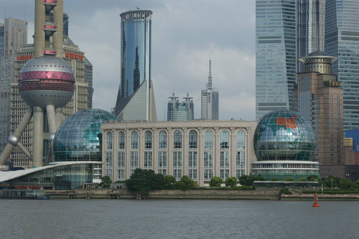 Tra suicidi e rivolte: Shangai e il lockdown rigido article-post