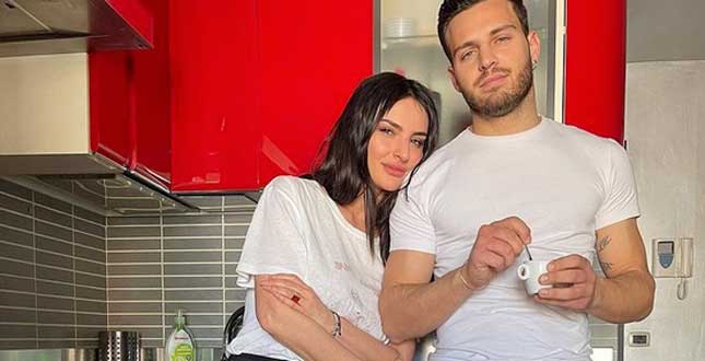 Arisa e Vito Coppola è di nuovo addio: colpa di una ballerina di Ballando con le stelle? article-post