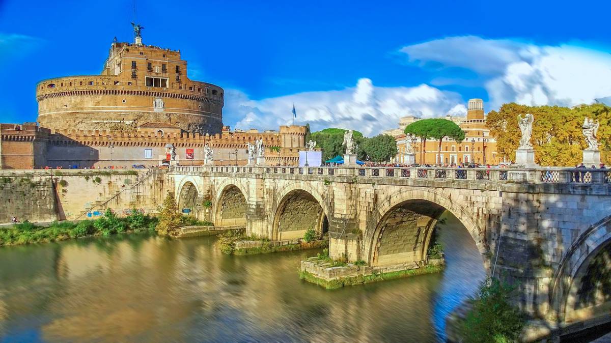 Turista trovato morto nel Tevere article-post