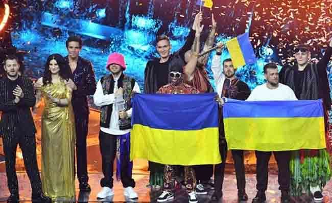 Eurovision 2022: trionfo dell’Ucraina. Problemi di salute per Laura Pausini article-post
