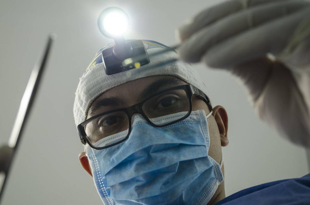 Denunciato falso medico del centro Italia: spingeva ragazze all’anoressia article-post
