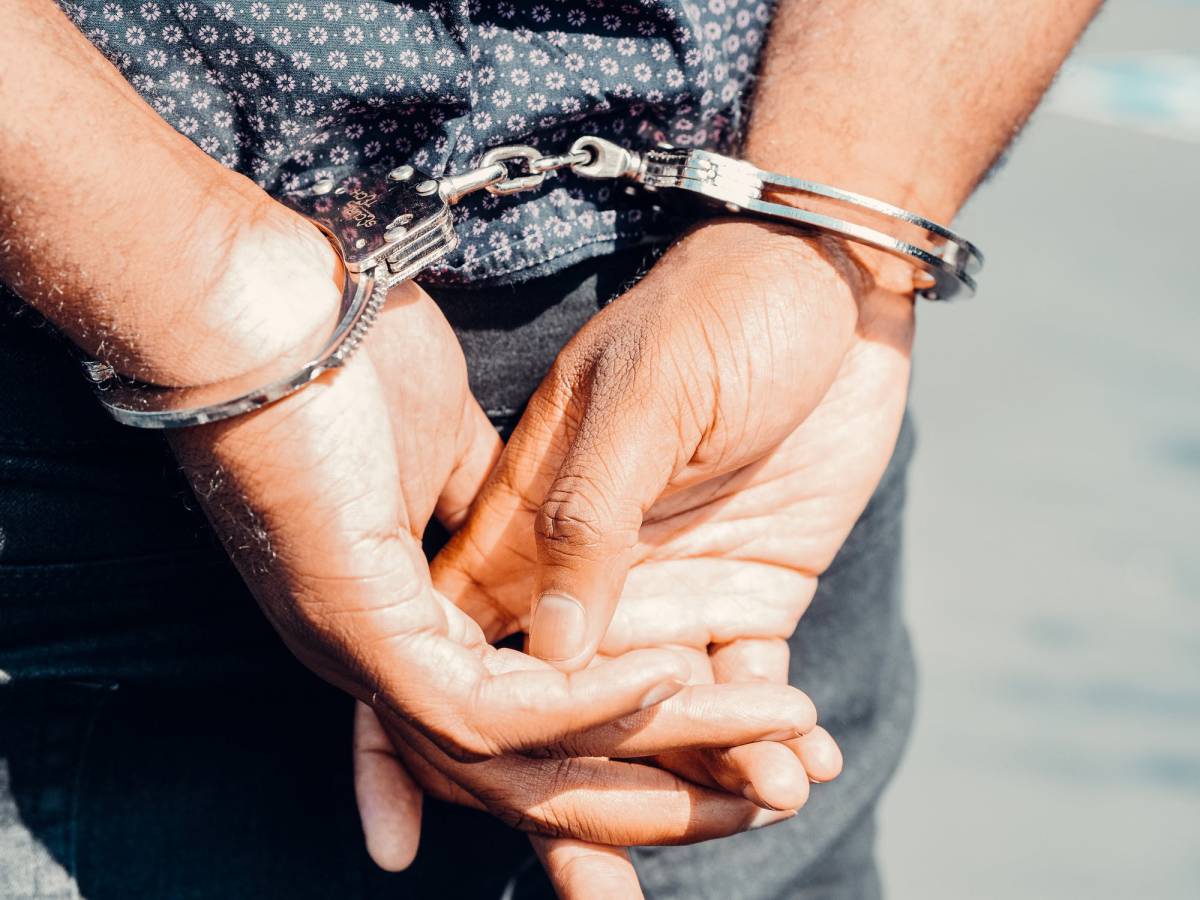 Bologna picchia la moglie 23enne perché prendeva la pillola: arrestato marocchino article-post