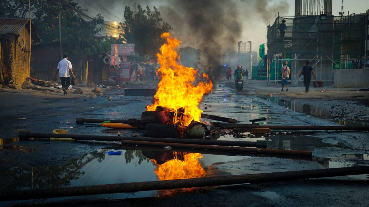 Libia: a Tobruk manifestanti incendiano parte del parlamento article-post