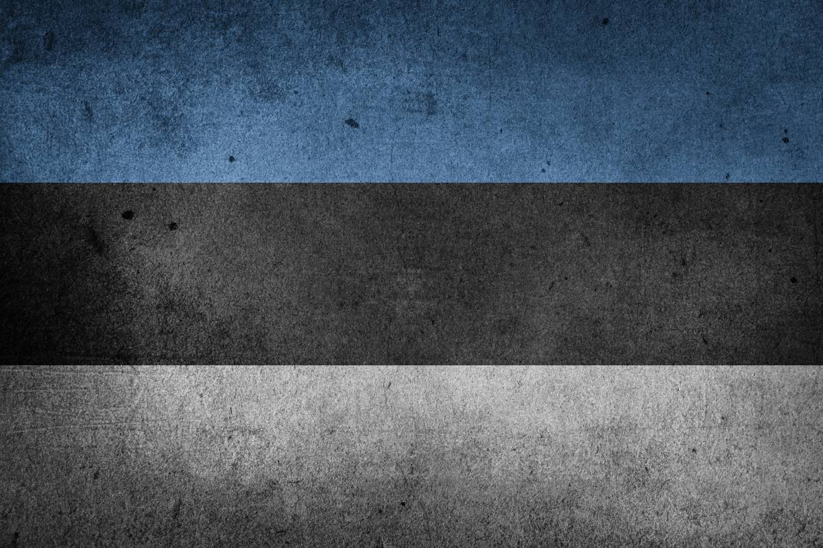 L’Estonia chiude le frontiere ai cittadini russi article-post