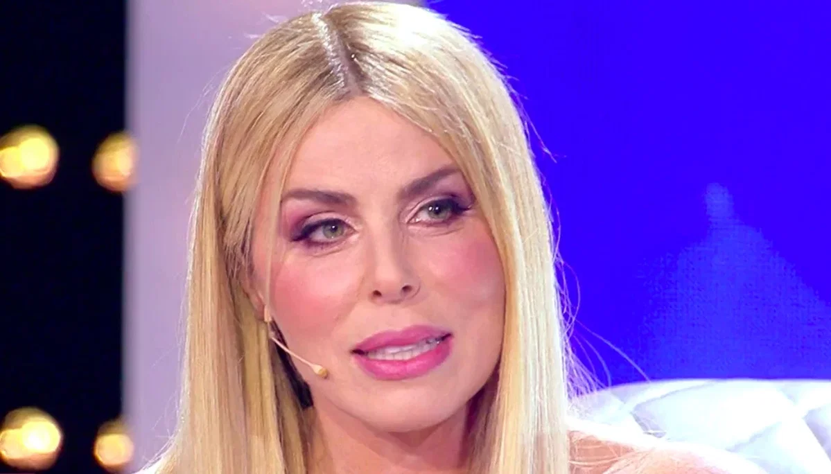 Loredana Lecciso: “Mi piacerebbe molto diventare nonna” article-post