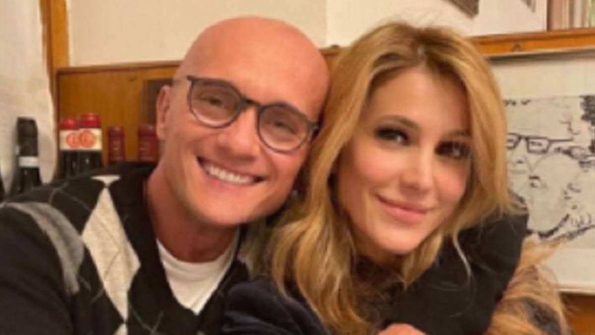 Adriana Volpe al vetriolo contro Signorini: “La sua richiesta mi ha spiazzato” article-post