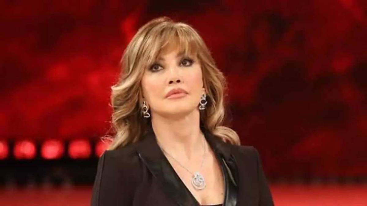 Ballando con le stelle, Milly Carlucci senza filtri: “Todaro? Nessun rancore e su Maria de Filippi…” article-post
