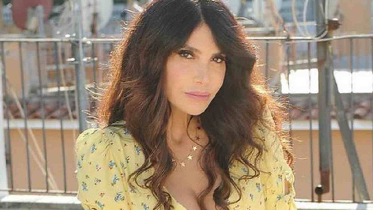 Carmen Di Pietro trauma post Isola: “Ho bisogno di uno psicologo” article-post