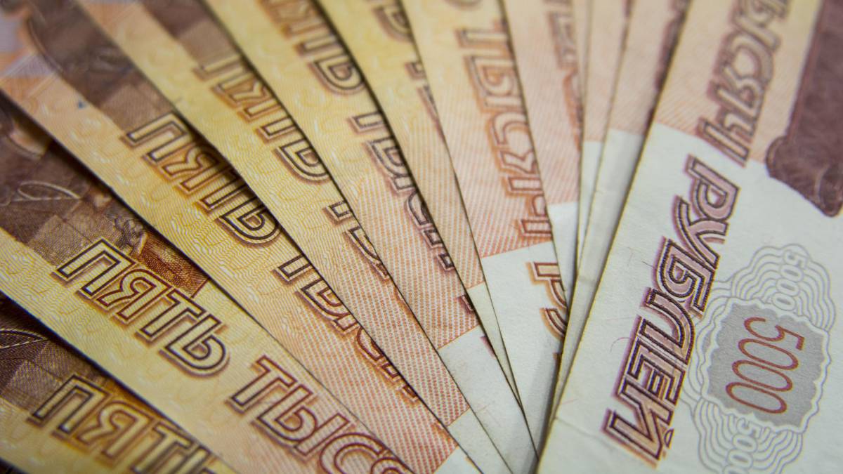 Economia russa, Sberbank: “L’influenza del dollaro cesserà” article-post