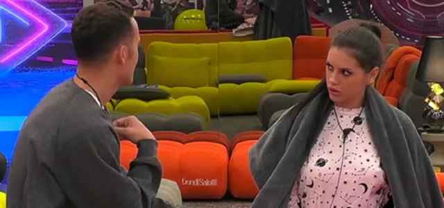 Gfvip7, tensioni nella notte: tre abbondoni in vista article-post
