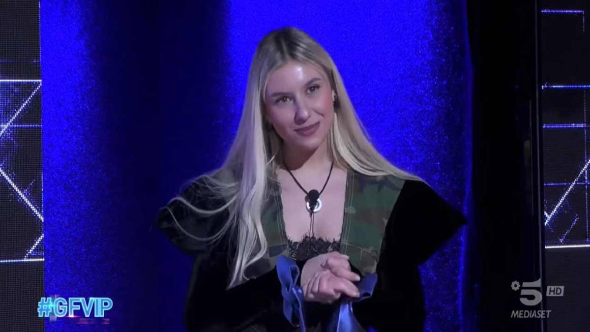 GFVIP7, Micol Incorvaia nel mirino di alcune vippone: interviene Tutela Donne article-post
