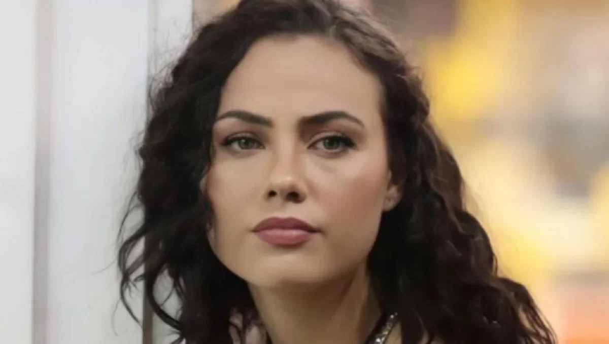 Rosalinda Cannavò furiosa contro gli haters indegni: “Mi fate ridere …” article-post