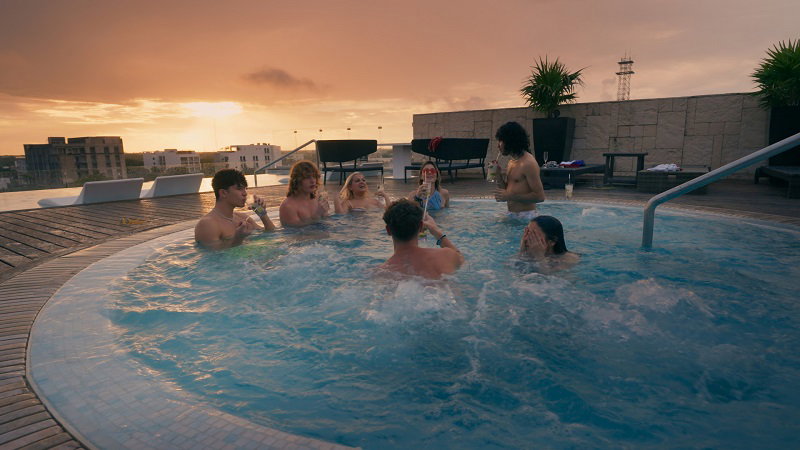 Il 16 dicembre debutta su Netflix, Summer Job article-post