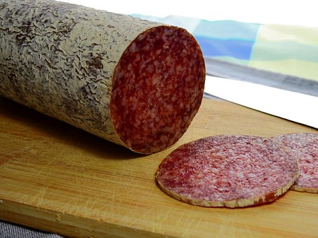 Listeria nel salame richiamato dal produttore, l’azienda: “Non consumate il prodotto” article-post