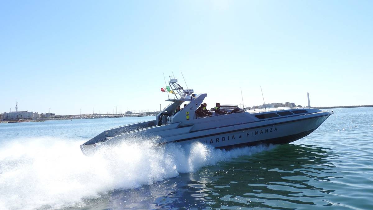 Otranto, scoperte 11 imbarcazioni italiane battenti bandiera estera article-post