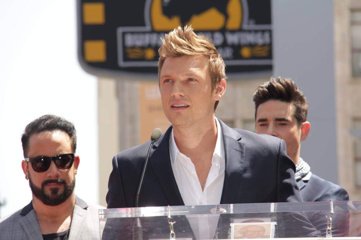 Nick Carter: una fan lo accusa di stupro article-post