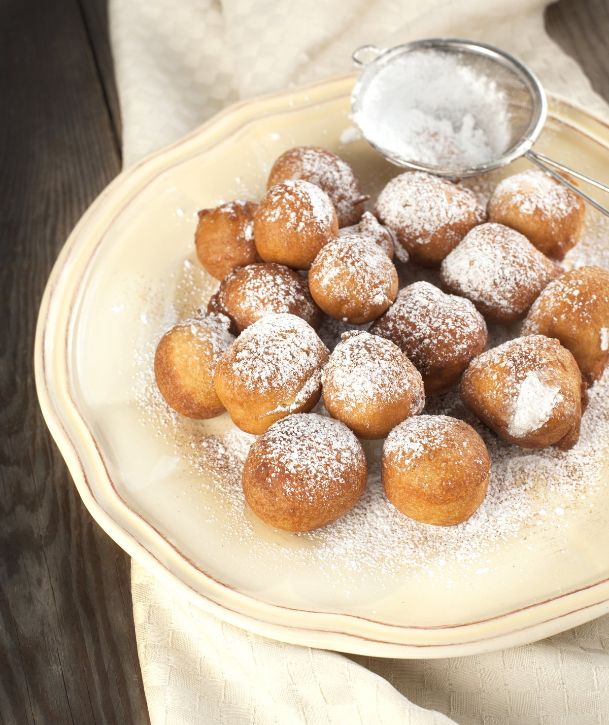 CASTAGNOLE in friggitrice ad aria: scopri la ricetta SUPERCOLLAUDATA di Carnevale article-post