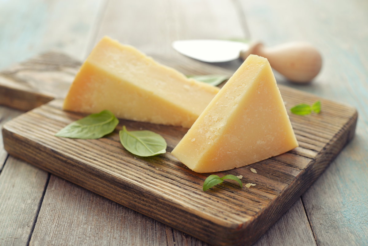 Ecco quali sono i 4 formaggi migliori al mondo: sono italiani article-post