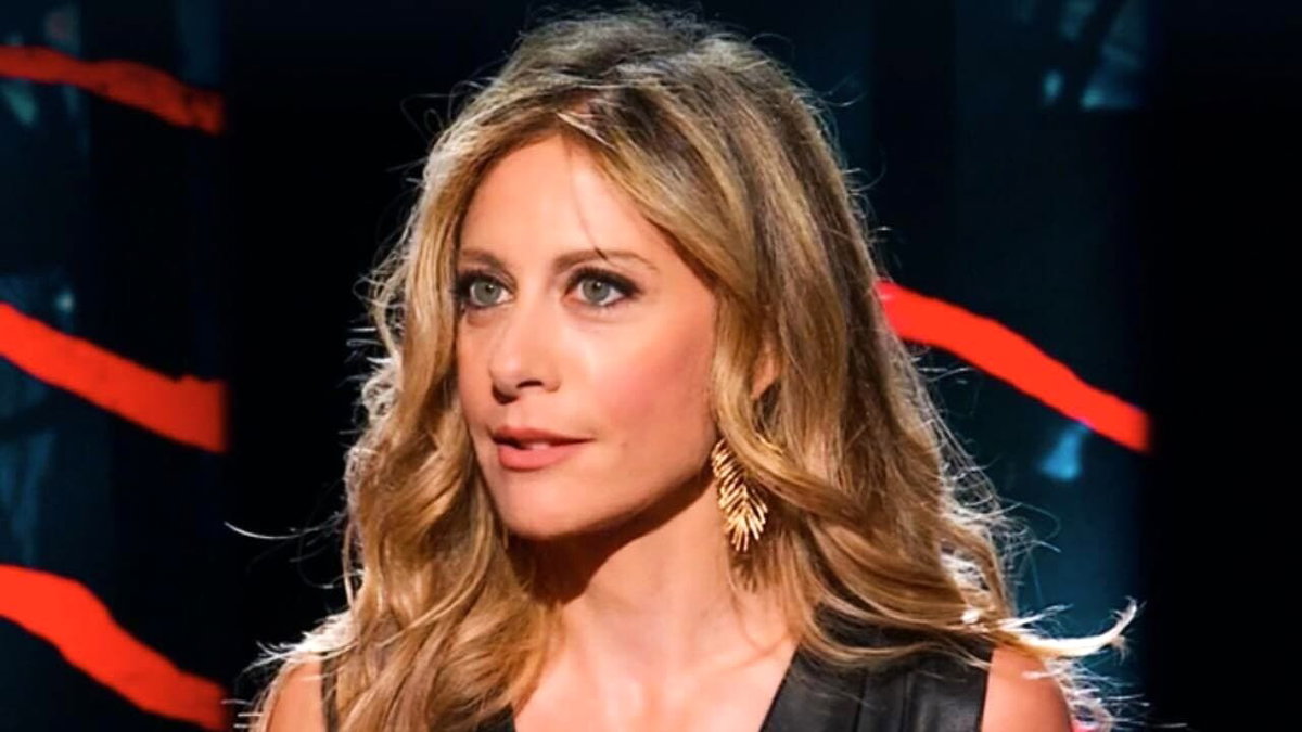 Francesca Fagnani commenta il gesto di Chiara Ferragni: la beneficenza? Io sono cresciuta… article-post