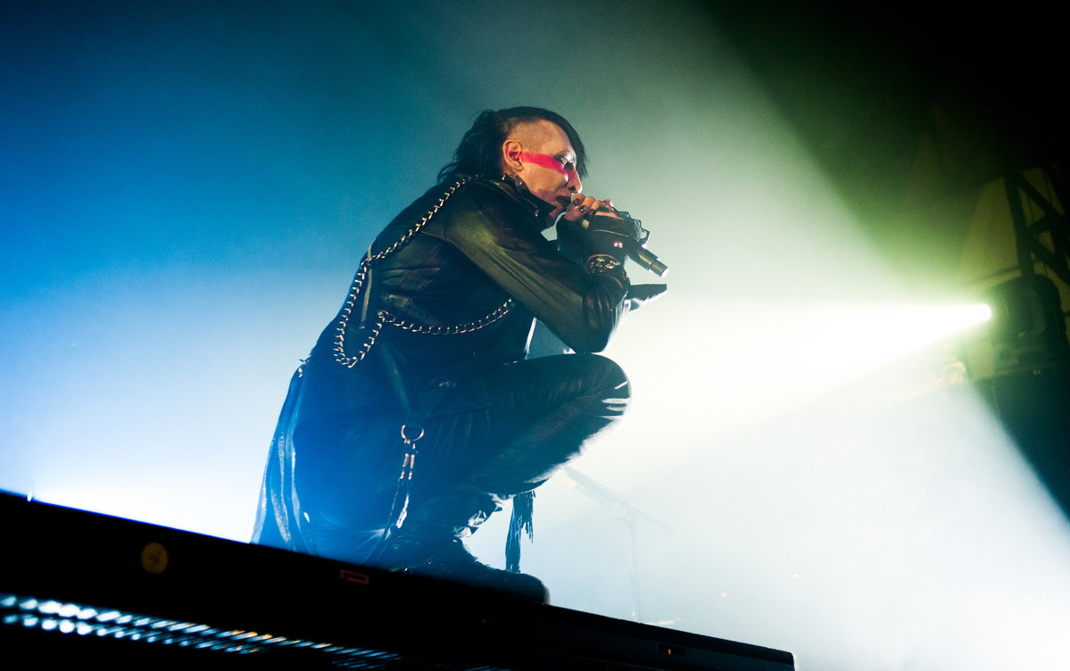 Marylin Manson: Esmé Bianco ritira le accuse article-post