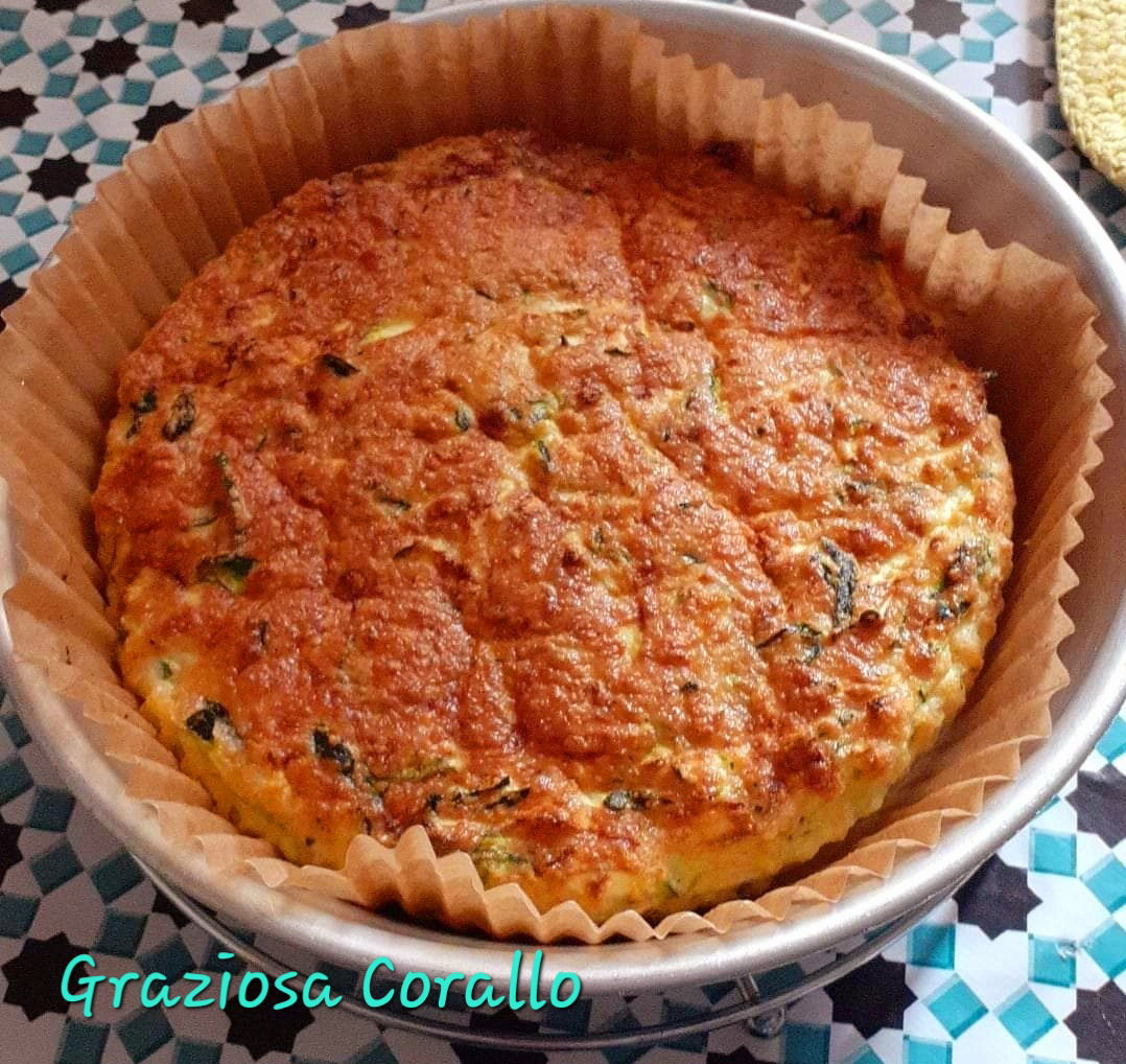 Tortino di zucchine in friggitrice ad aria: morbido, goloso e filante article-post