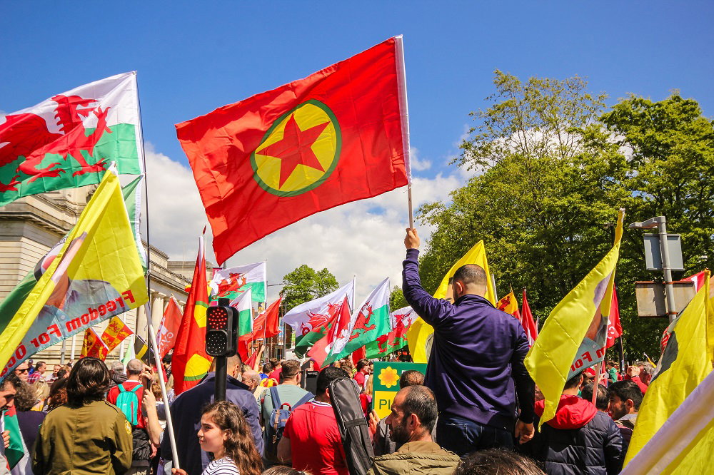 La Turchia condanna la manifestazione pro-PKK di Stoccolma article-post