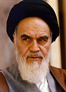 Iran, condannata a morte 20enne incinta per avere bruciato una foto article-post