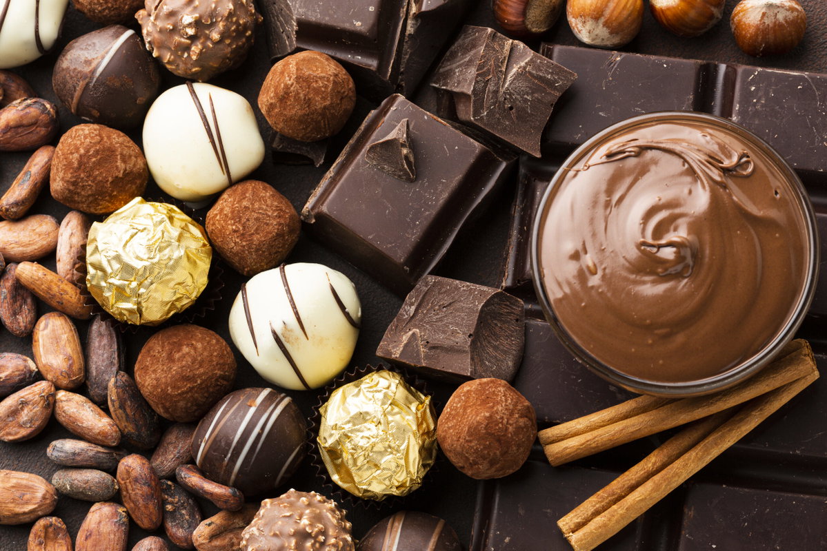 La nuova truffa di Pasqua su WhatsApp? Il sondaggio che fa vincere il cesto con cioccolato article-post
