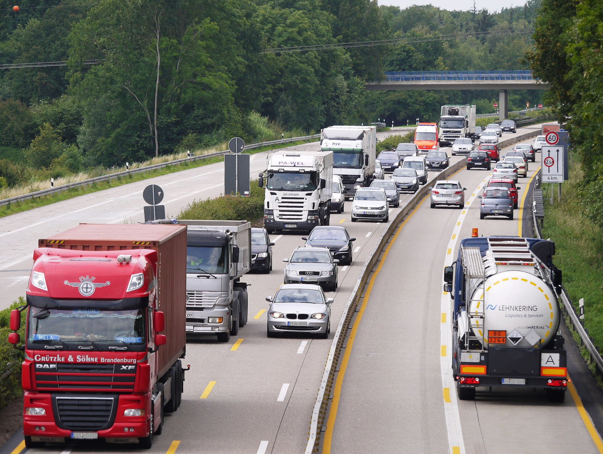 Codice della Strada 2023: pene molto severe per queste 7 azioni in strada article-post