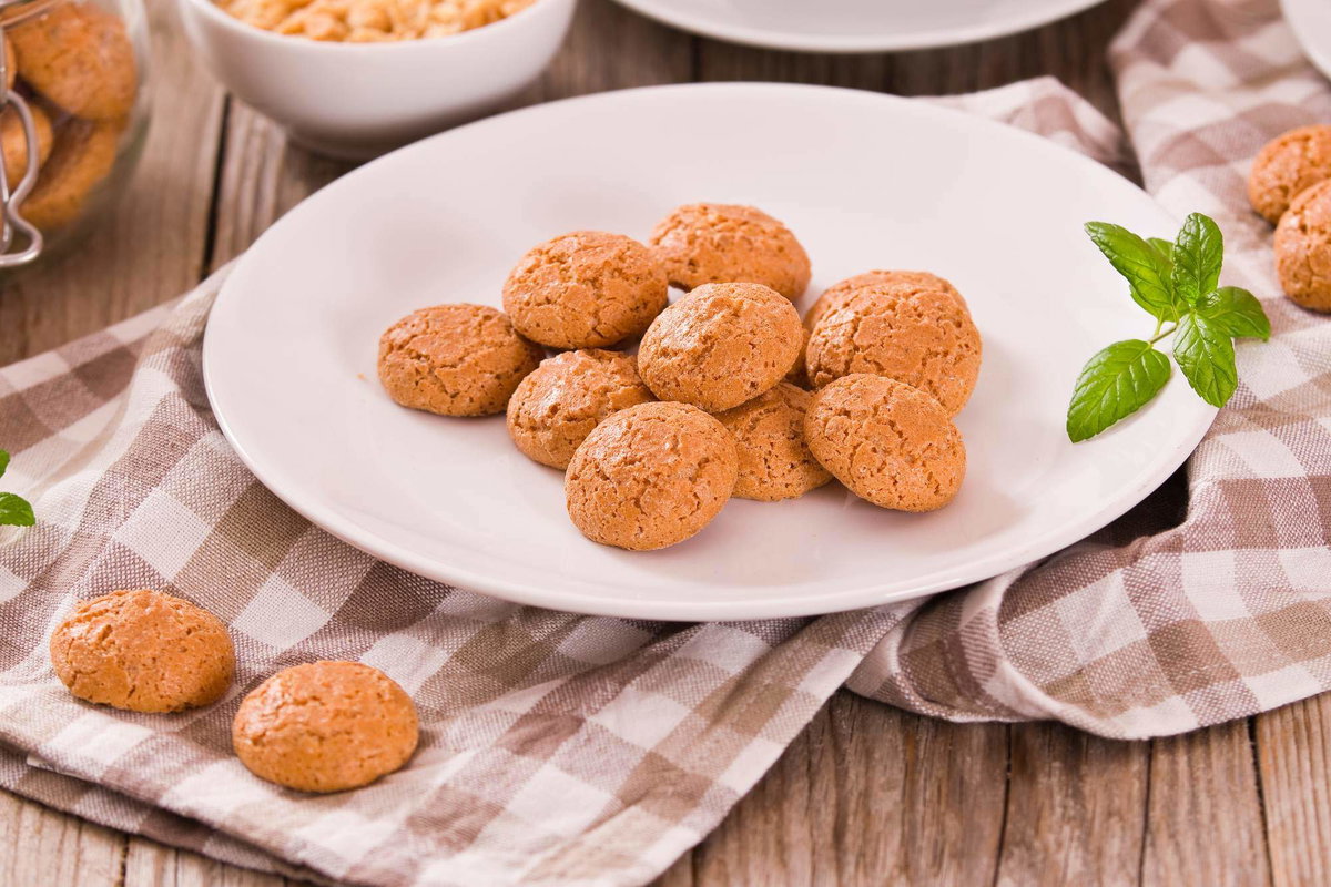 Amaretti fatti in casa, scoprite la ricetta facilissima anche in friggitrice ad aria article-post