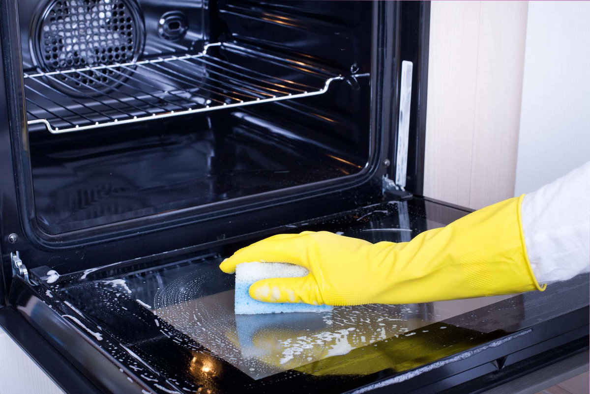 Forno pulito: ecco il metodo perfetto e facilissimo article-post