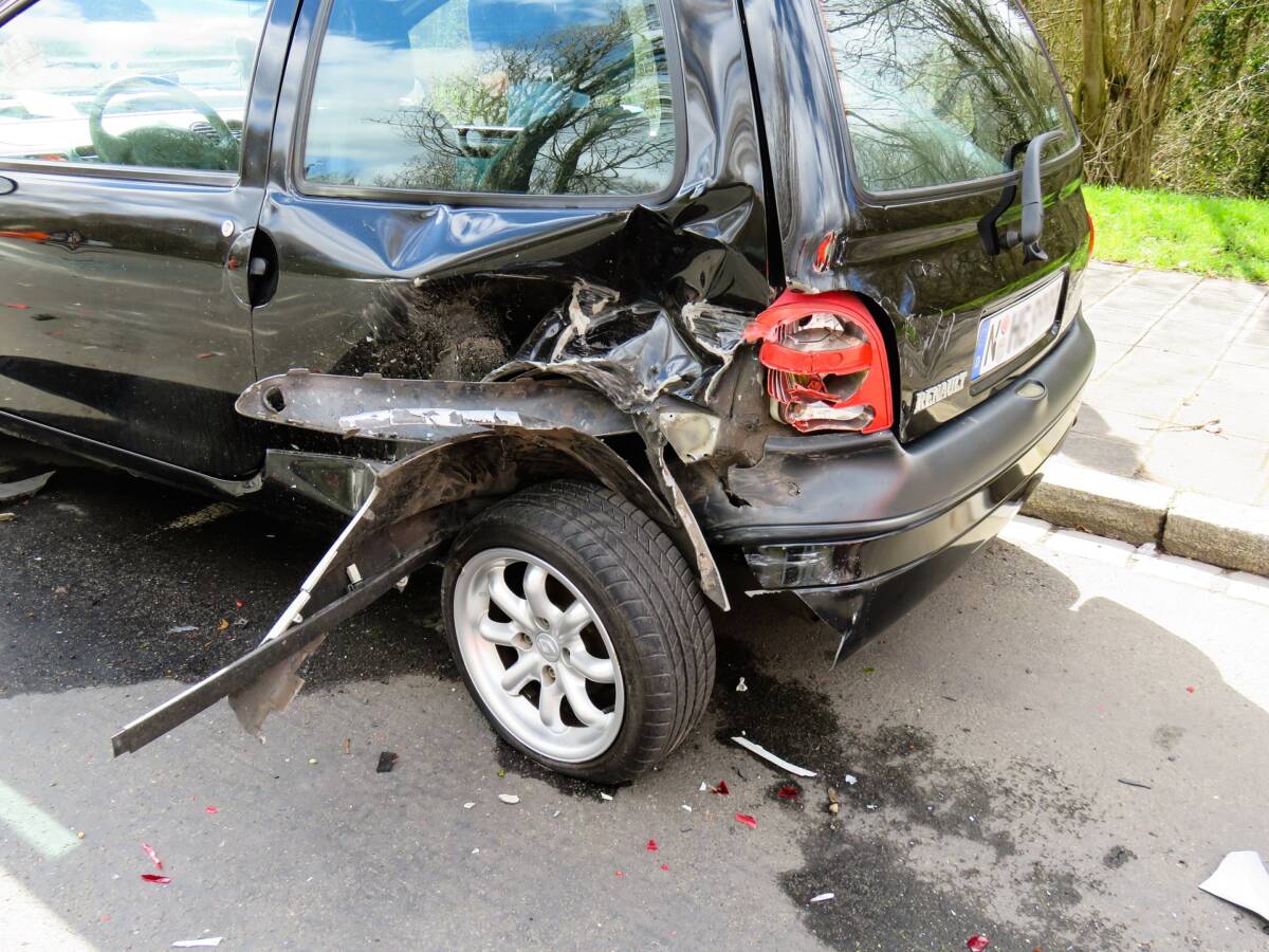 San Felice, terribile schianto fra un’auto e una moto article-post