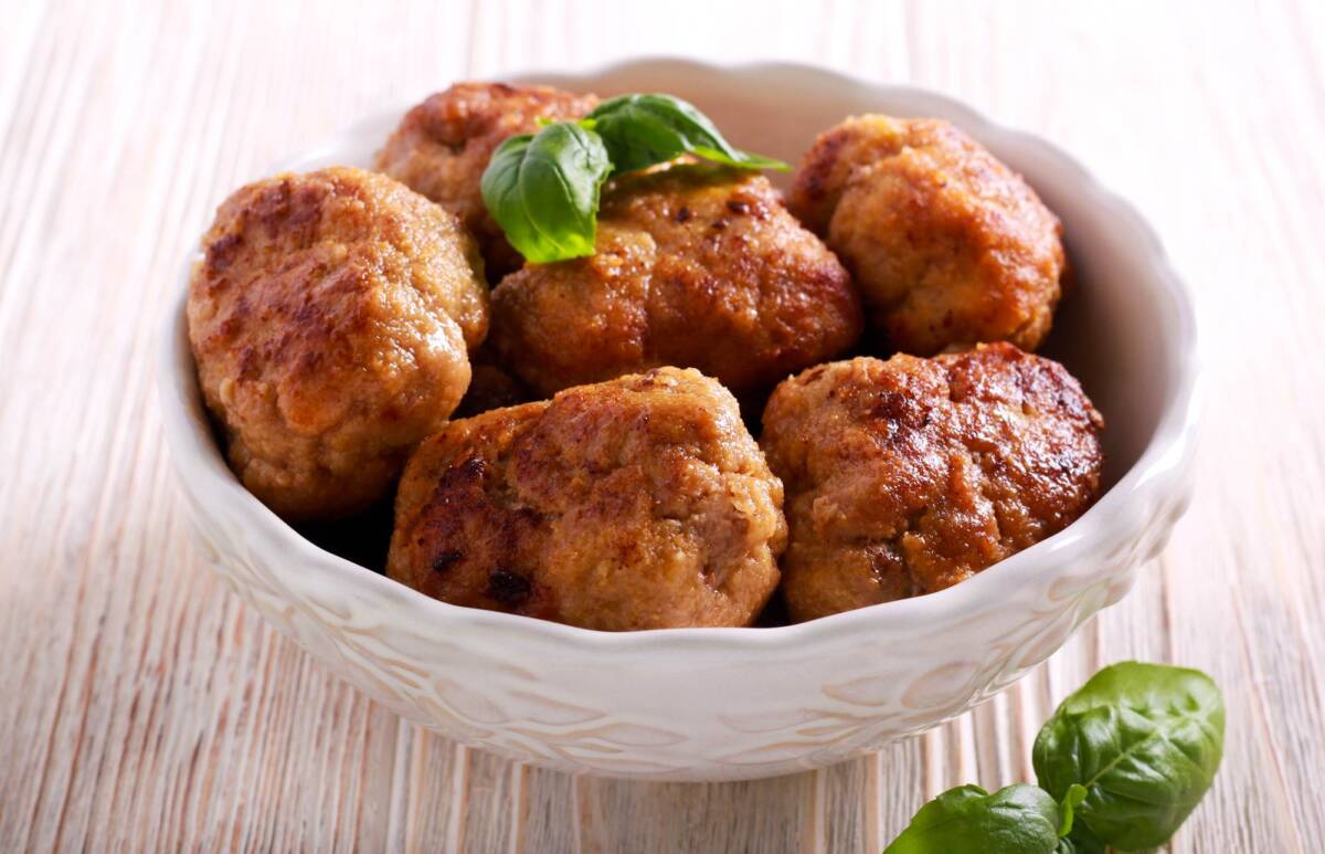 Polpette di peperoni in friggitrice ad aria: la ricetta napoletana buonissima article-post