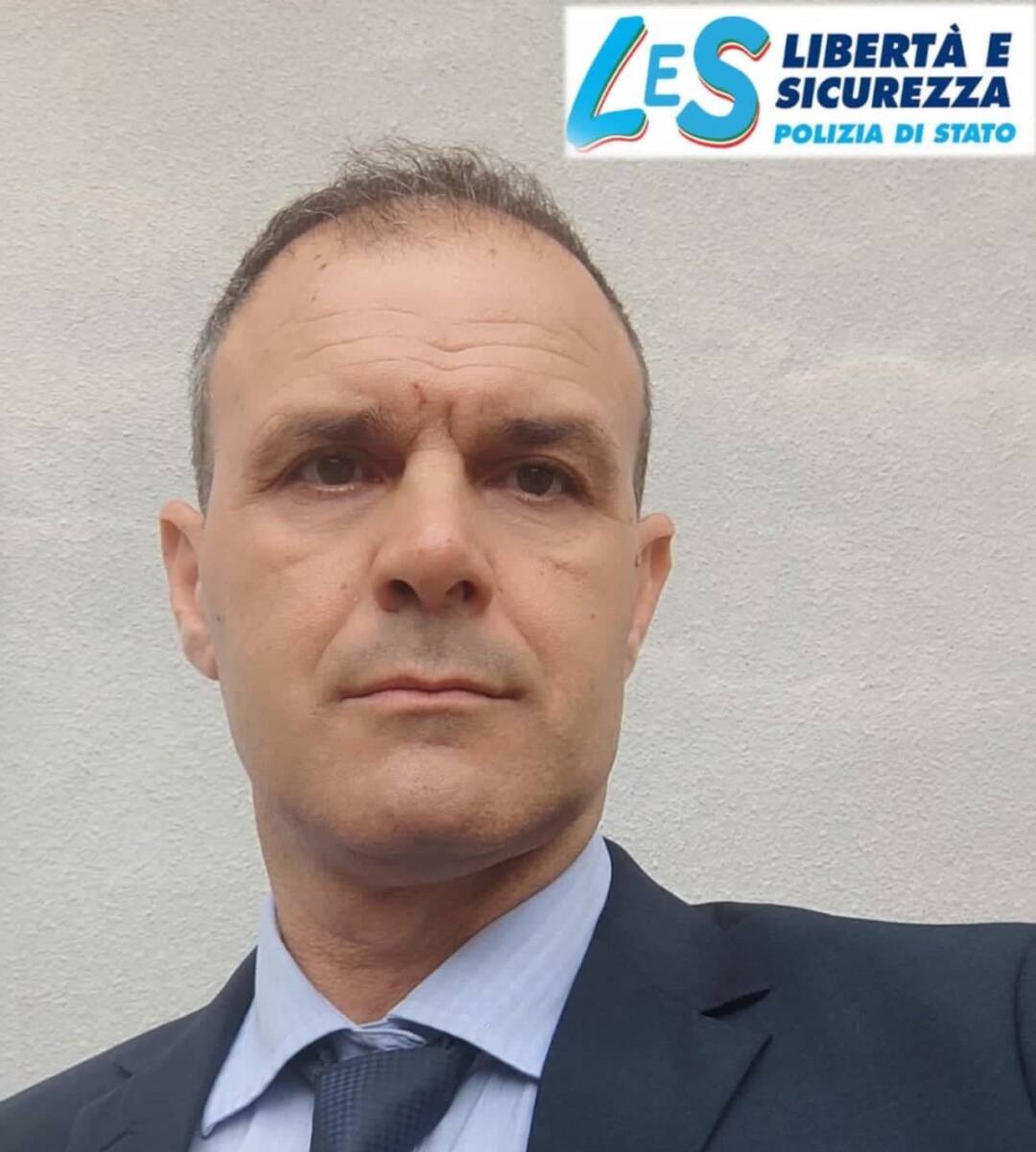 Vaccini AntiCovid: il sindacato della Polizia di Stato (LES) presenta denuncia per malori e morti improvvise con sequestro delle fiale article-post