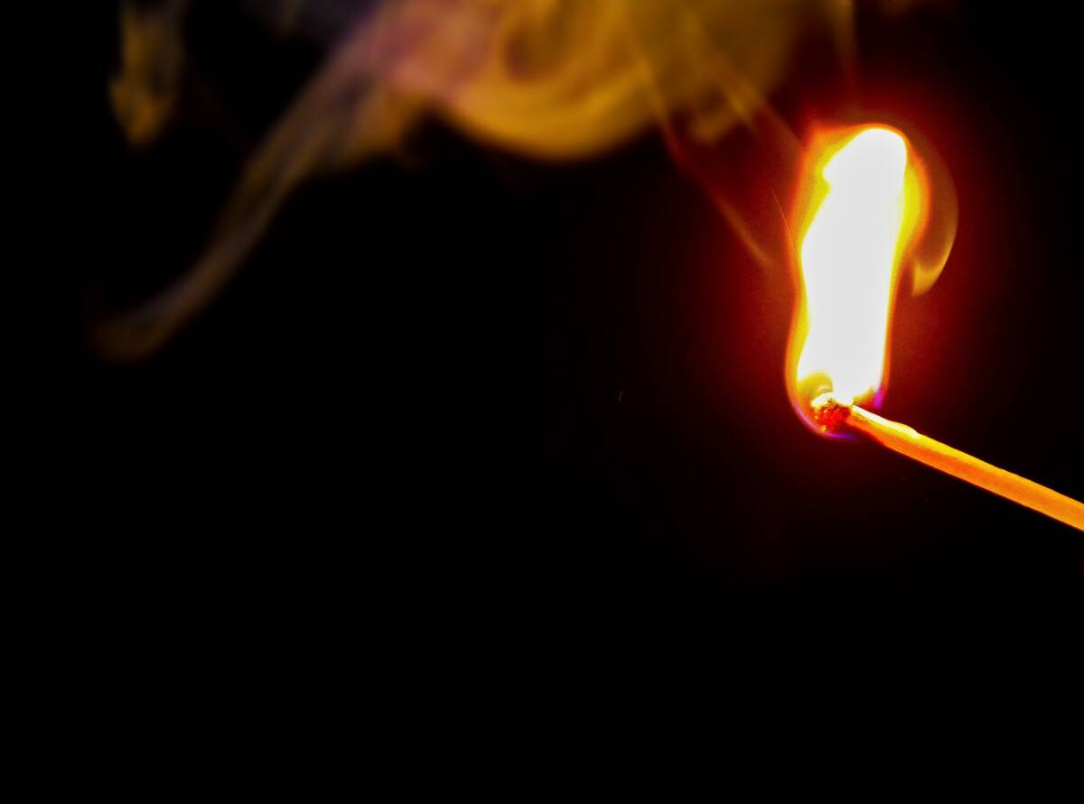 Anziana muore in un incendio domestico: “Casa di accumulatori seriali” article-post