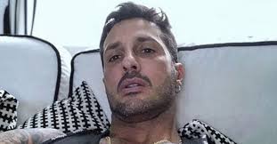 Fabrizio Corona, il messaggio d’affetto a Giletti: “Amante della verità, persona…” article-post