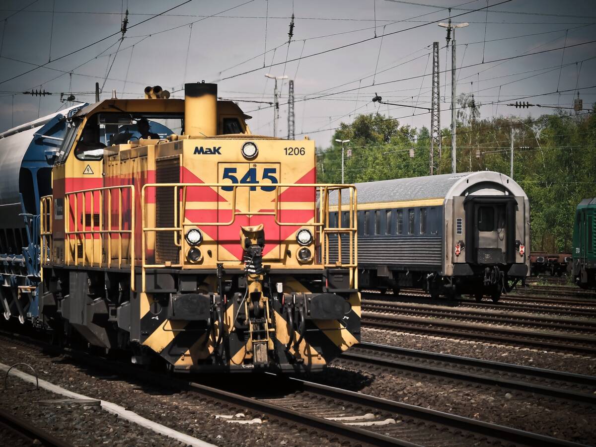 Firenze: deraglia il carro di un treno merci article-post