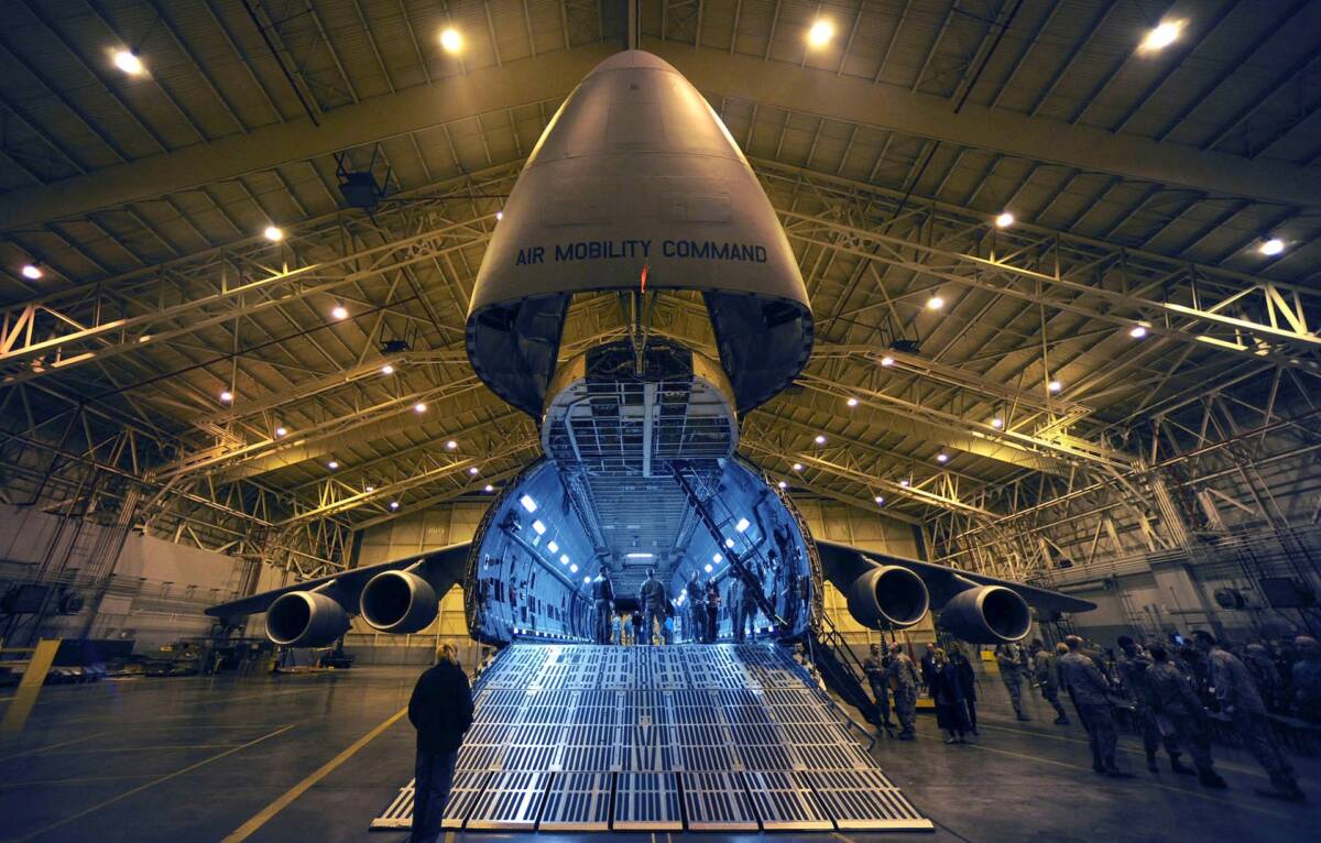 Appalti forze armate: arrestati i militari dell’Aeronautica article-post