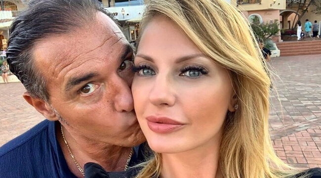Manila Nazzaro un nuovo amore nella sua vita: le dichiarazioni d’Amoruso article-post