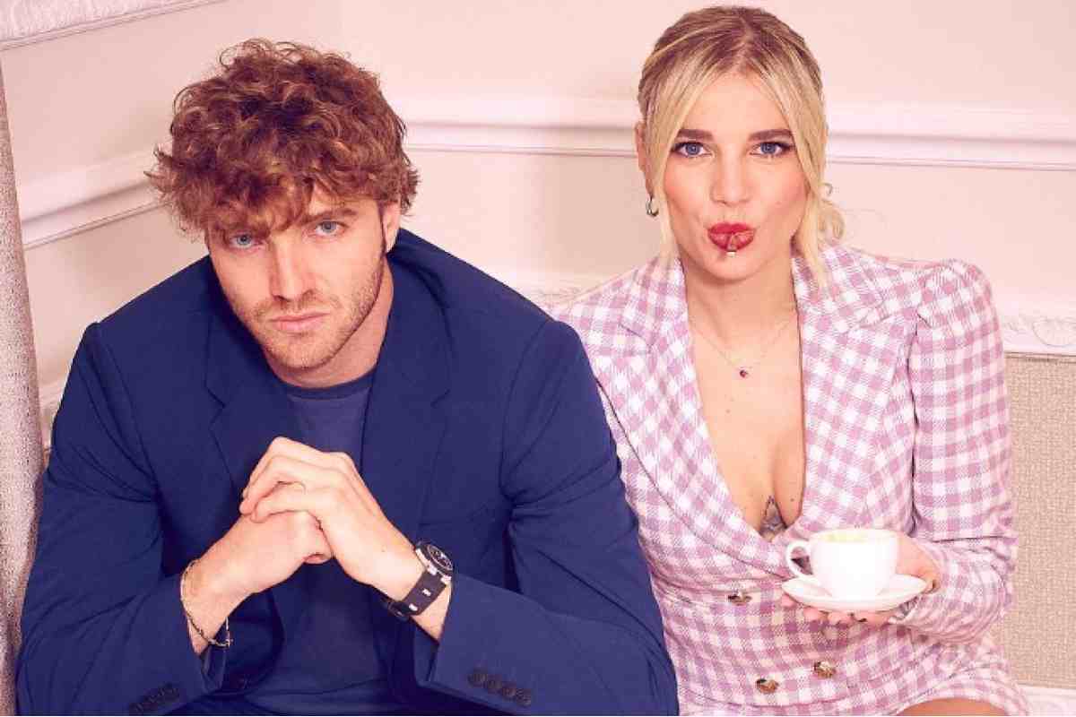Clizia Incorvaia e Paolo Ciavarro meno social: i motivi article-post