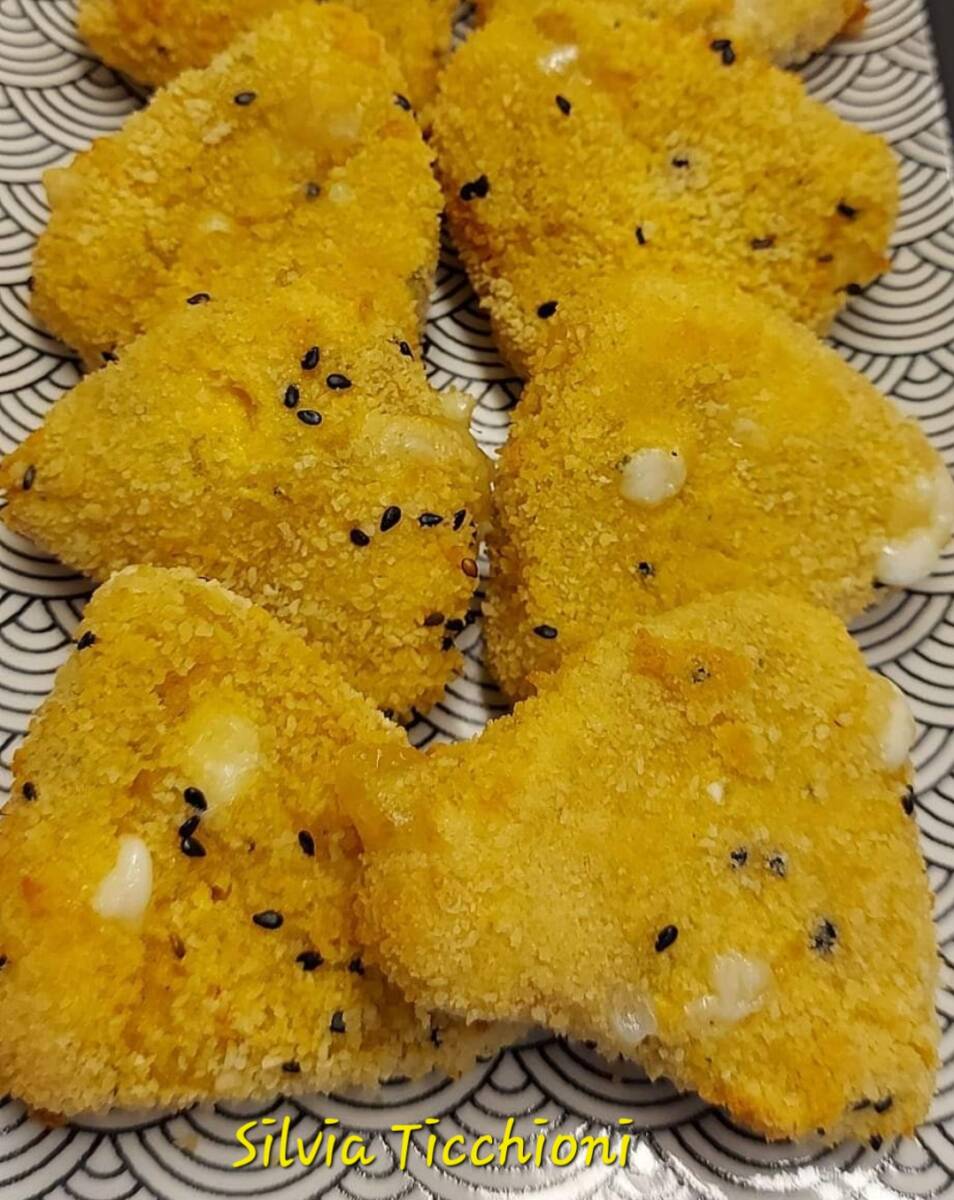 Triangoli di patate filanti in friggitrice ad aria article-post