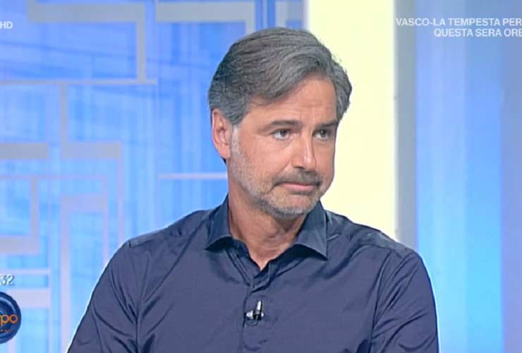 Beppe Convertini in ospedale: “Faccia distrutta!” Foto article-post