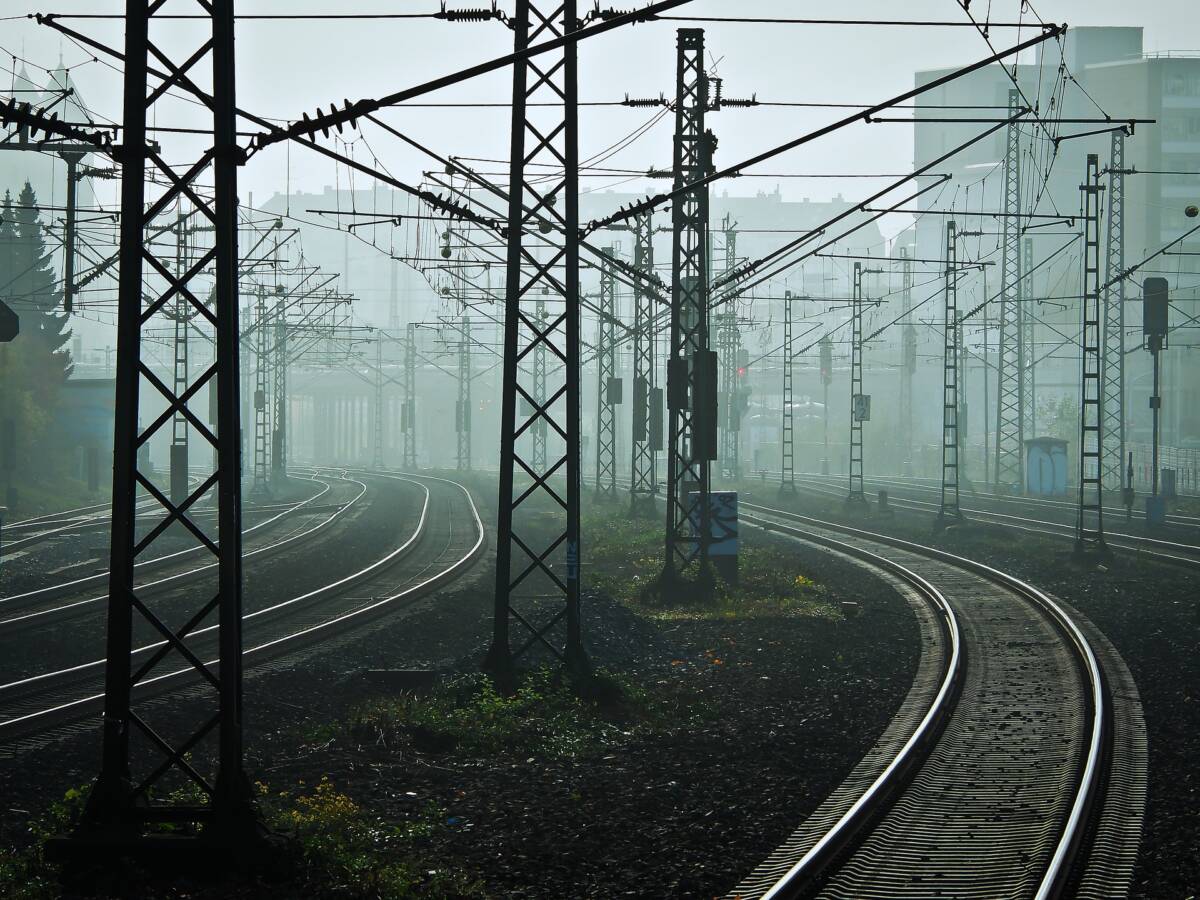 Tragedia a Civitanova: donna travolta e uccisa dal treno article-post