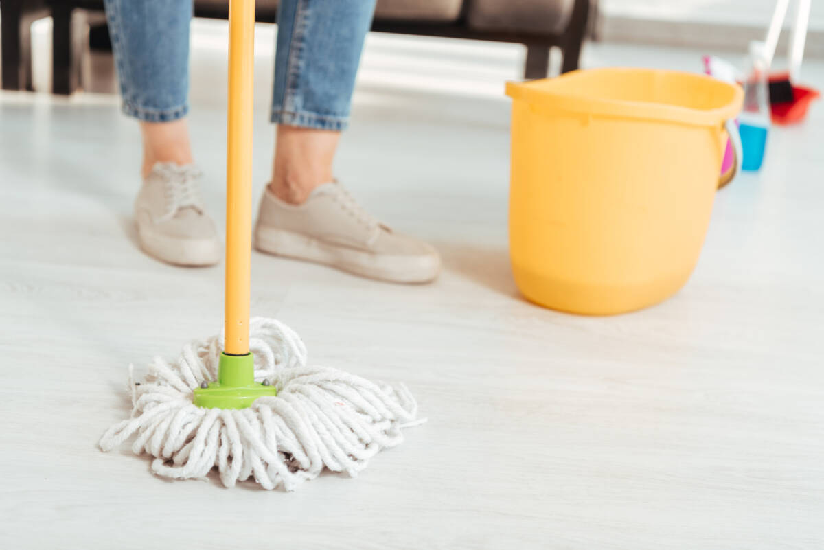 Hai mai pulito il pavimento in questo modo? Prova il trucco geniale article-post
