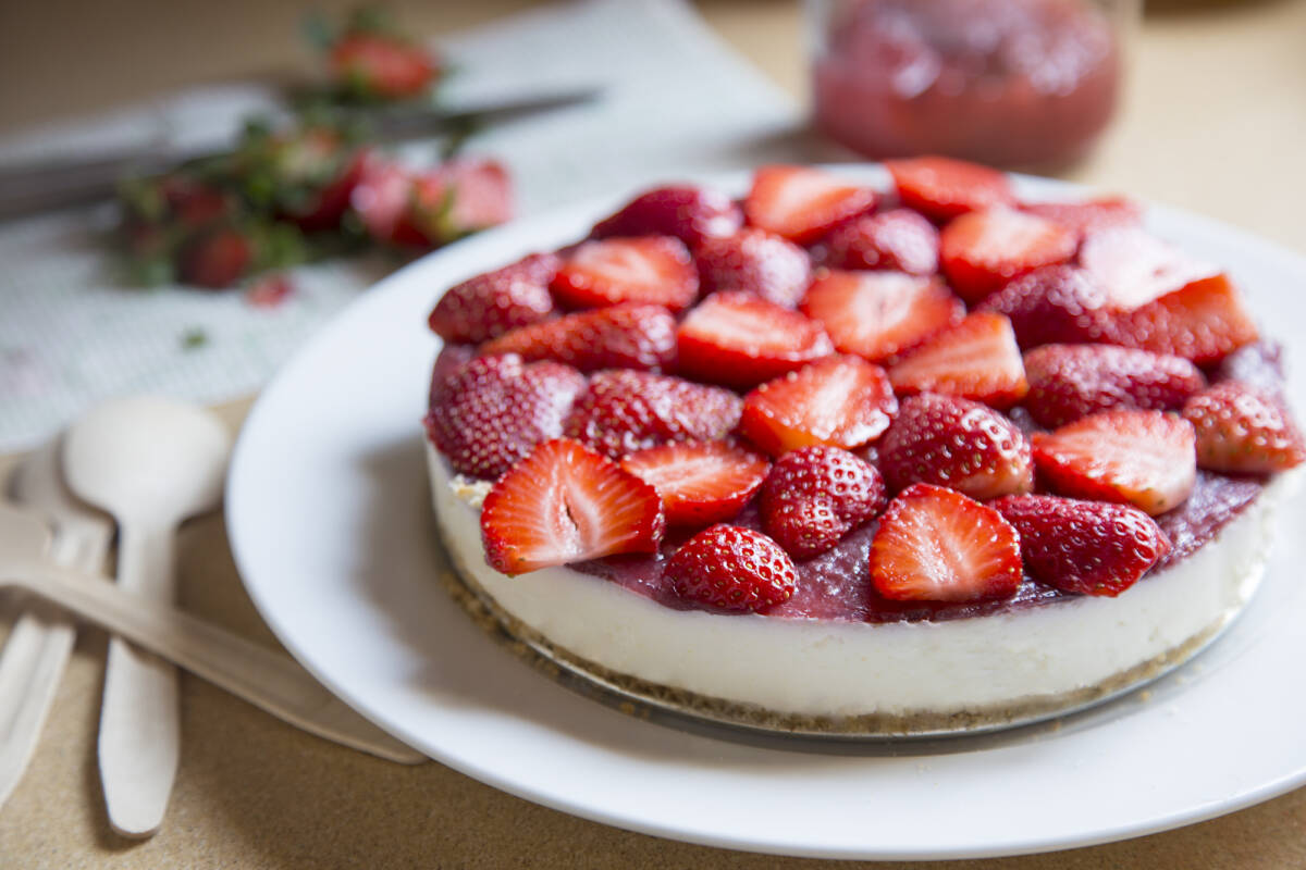 Cheesecake alle fragole e cioccolato, prova questa ricetta facilissima article-post