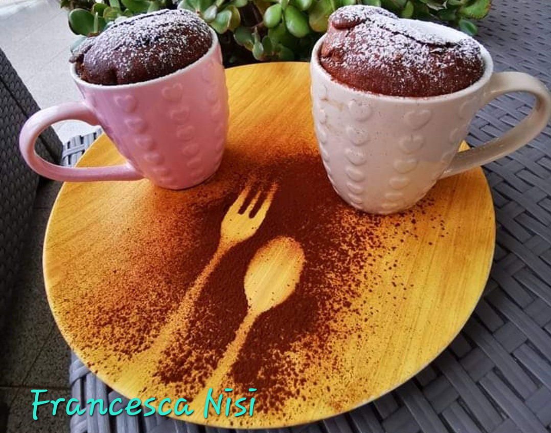Torta in tazza in friggitrice ad aria, prova la versione al cacao è buonissima article-post