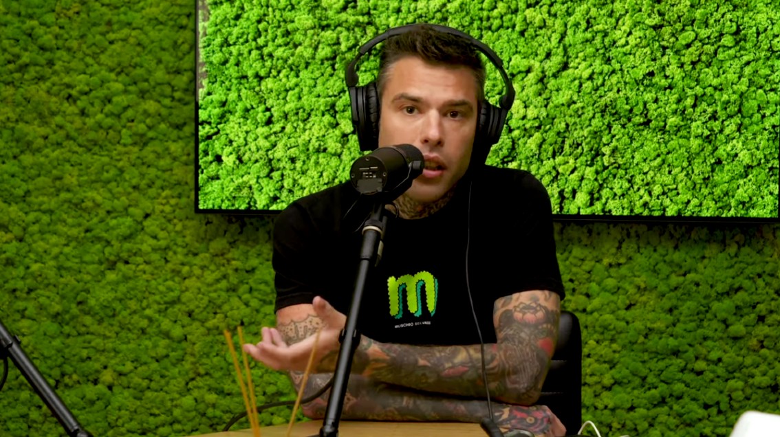 Fedez sulla separazione da Chiara Ferragni: ‘Priorità ai figli, non ho voglia di parlare con i media’ article-post