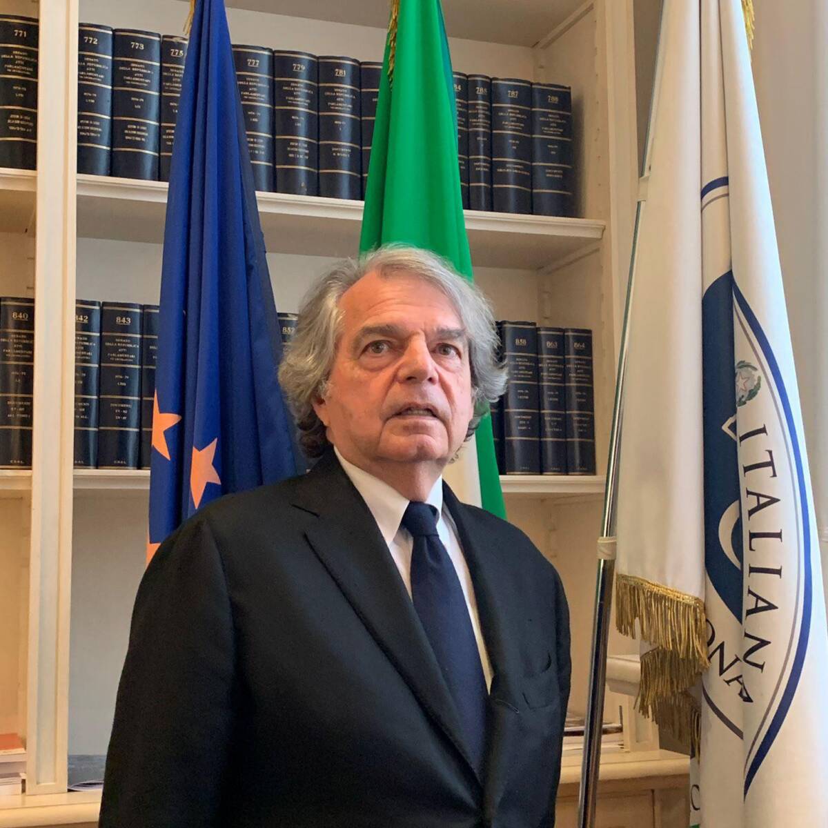 Brunetta: indagato per falso e finanziamento illecito article-post